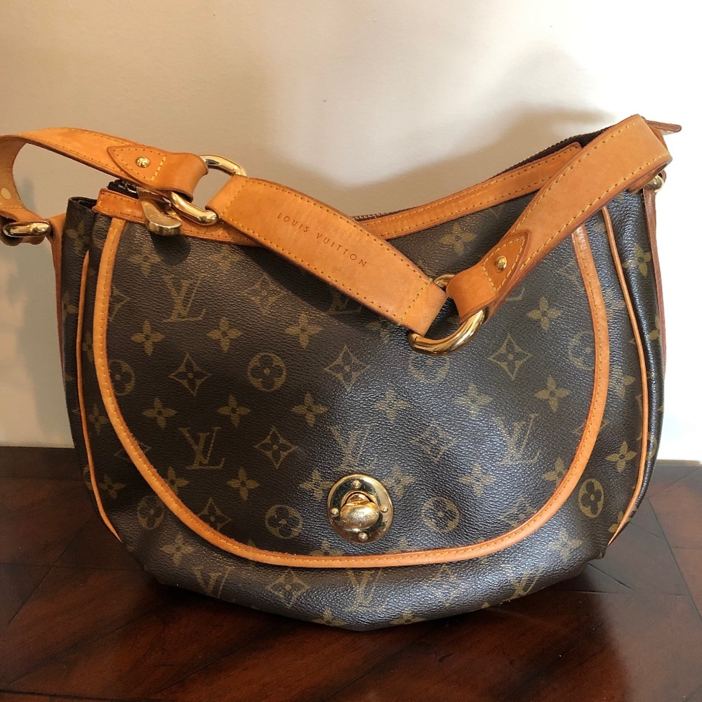 Louis Vuitton Monogram Tulum PM Hobo Shoulder bag 1115lv17